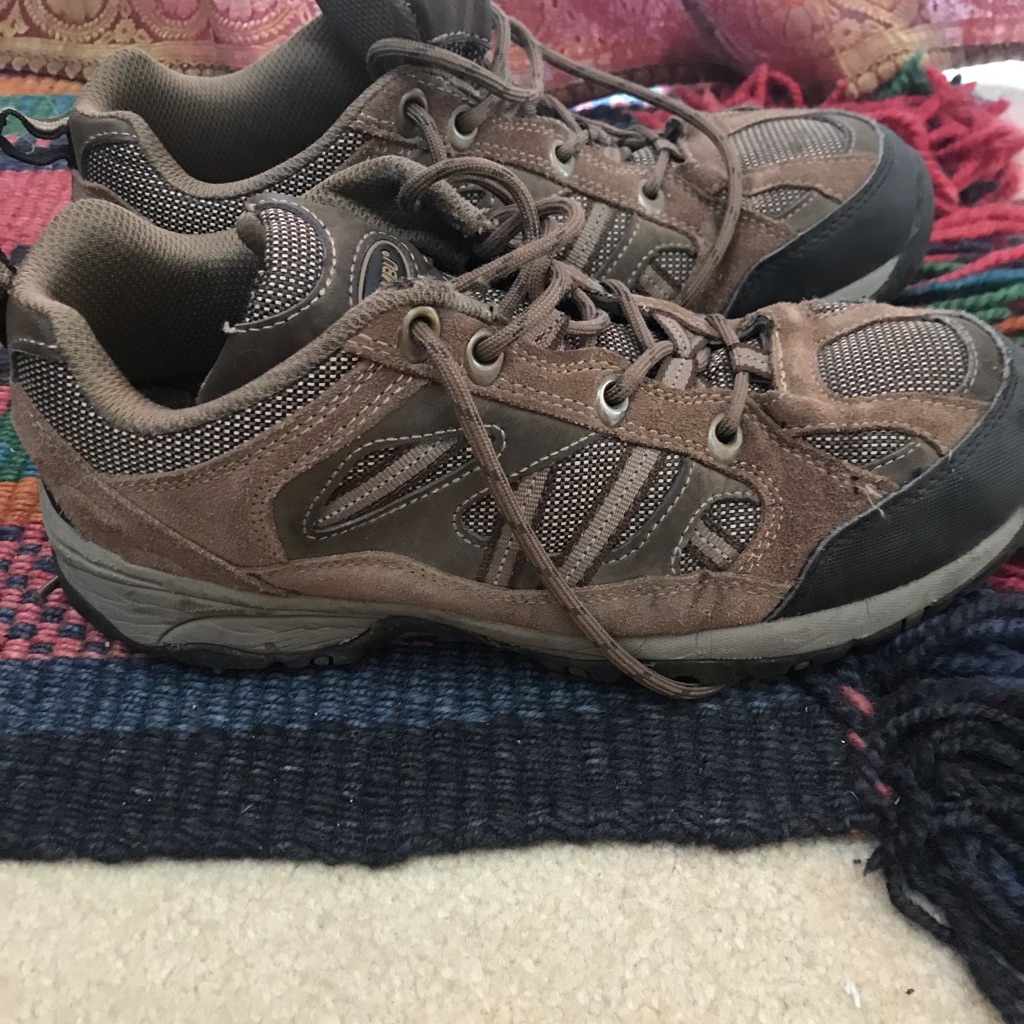 Khombu Size 8m Men’s Shoes